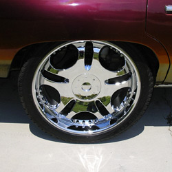 clean wheel with clean wheel wells